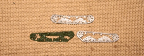 QRF (metal) and Zvezda (plastic) track components
